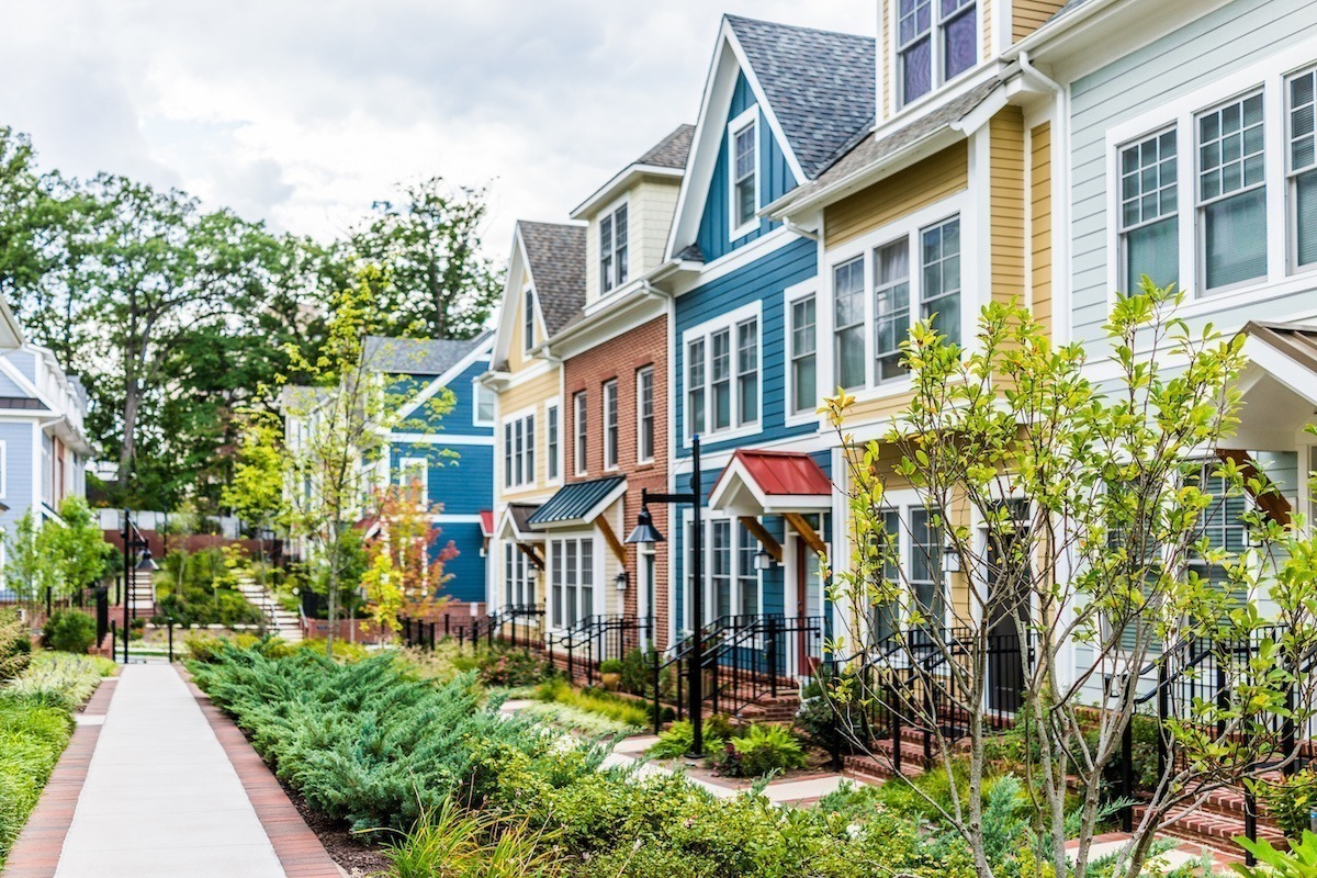 Example of residential delivery addresses. Row of townhomes with doors away from easy street access.